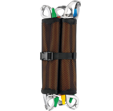 Protective carrying pouch for ice screws Petzl Octo