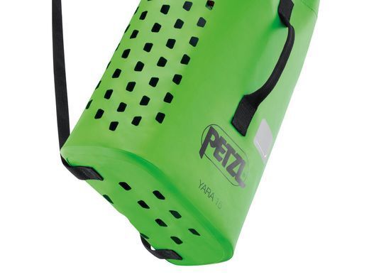 Backpack for canyoning Petzl Yara CLUB 15 green/black, S065AB00