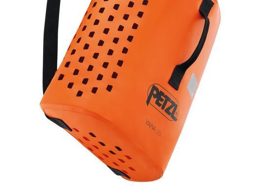 Backpack for canyoning Petzl Yara GUIDE 25 orange/black, S065BB00
